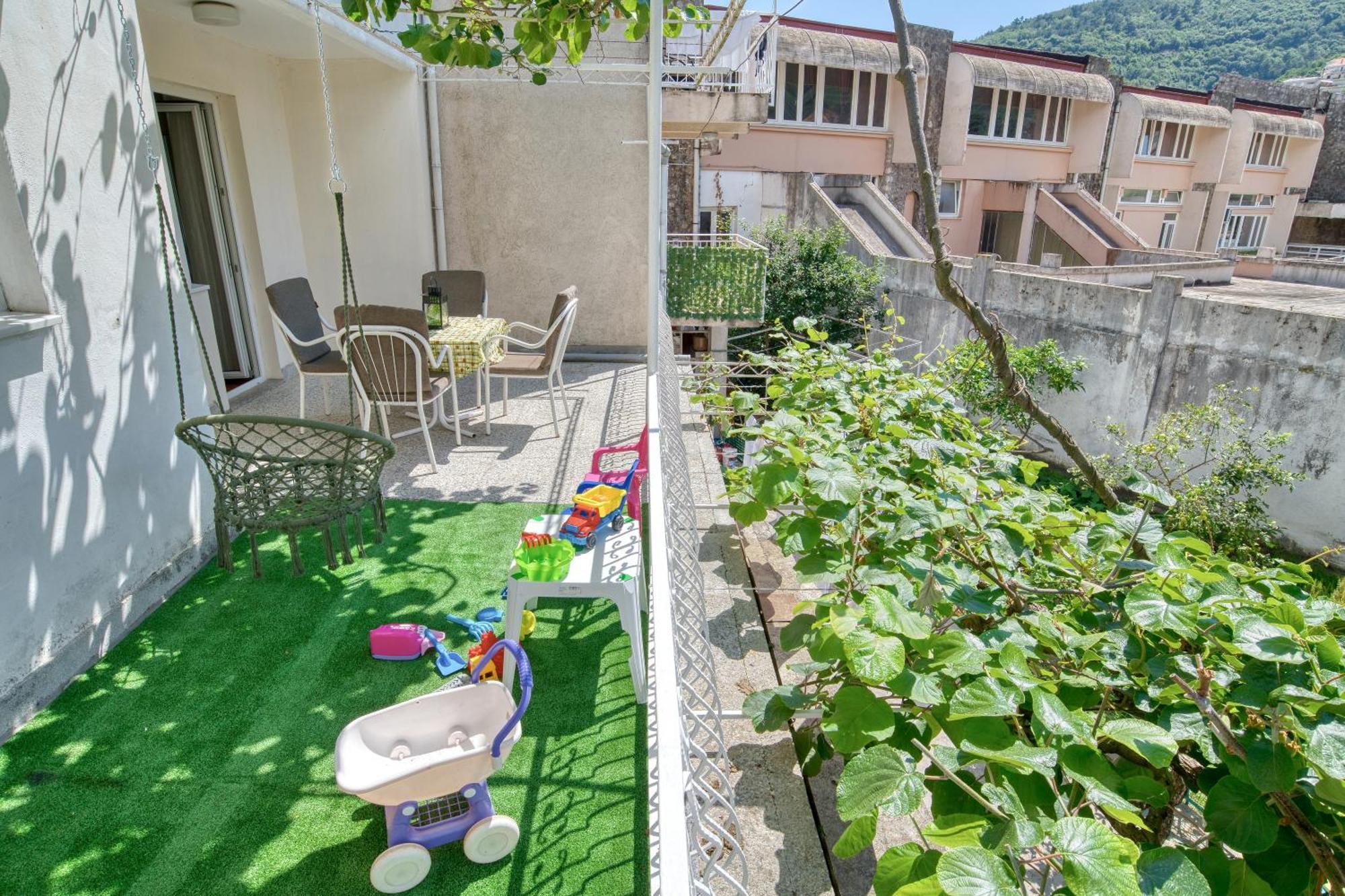 Apartments Elena Будва Экстерьер фото